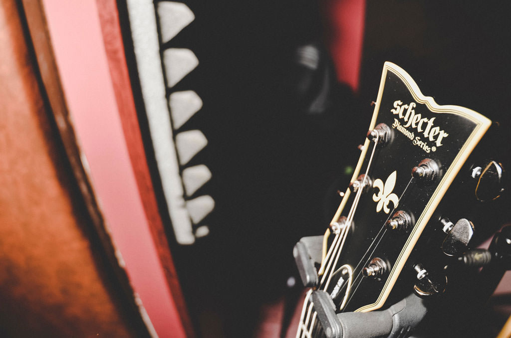 Guitar on stage for live music at Black Sheep in Wakefield Quebec
